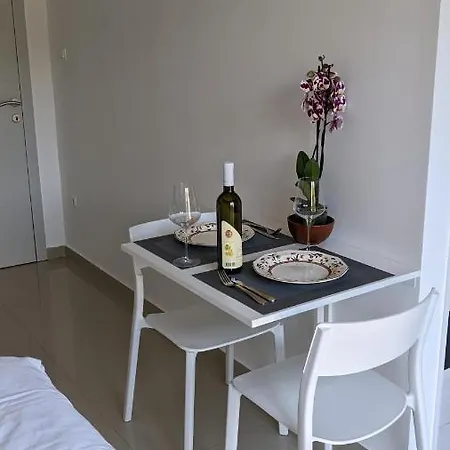 Sofia Apartment *